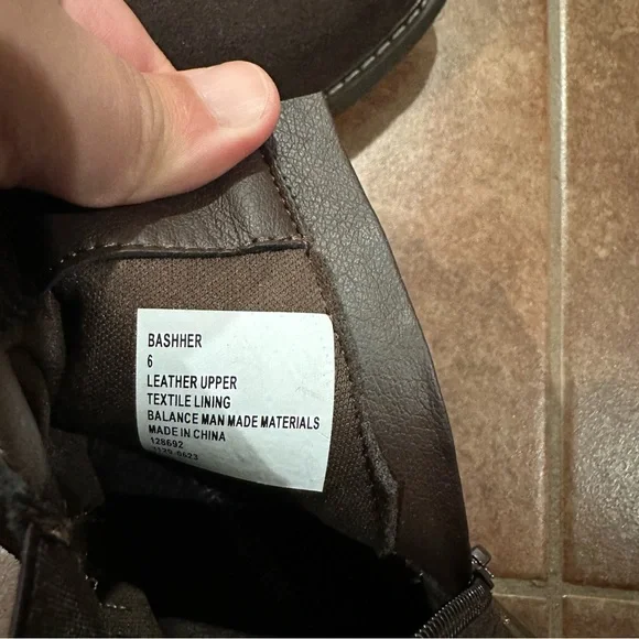 Steve Madden Ashher Oskar Brown Chelsea Boots - Picture 7 of 8